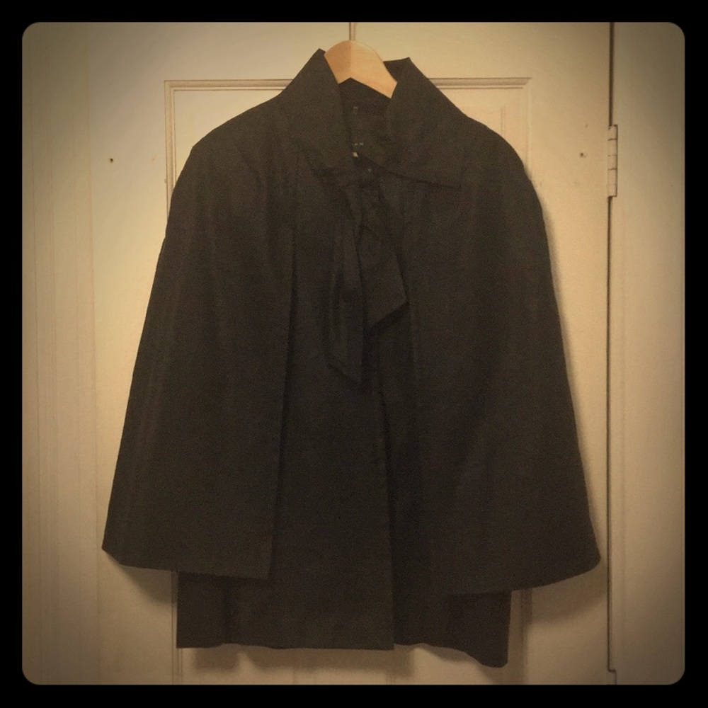Cape: Medium Weight Tahari Cape
